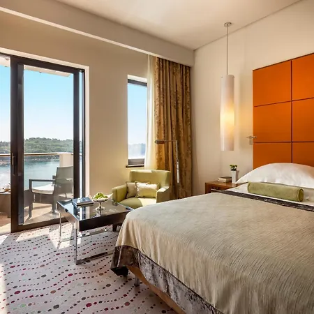 Monte Mulini Adults Exclusive Hotel By Maistra Collection Rovinj Exterior photo